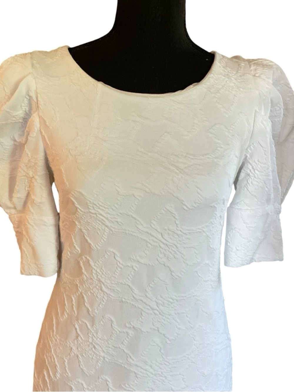Lilly Pulitzer White Textured Sheath Dress Puff Sleeve XS Bridal Shower - Picture 3 of 10